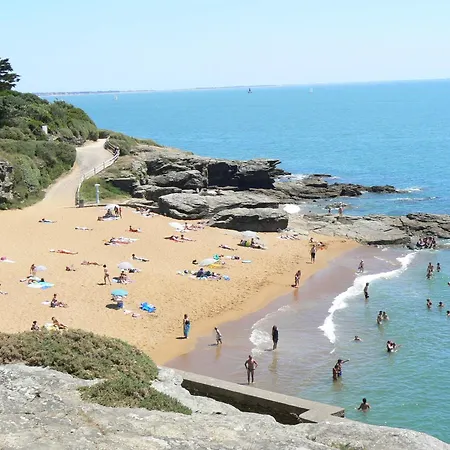 Rdc Pour 4 A 800m De La Pornic